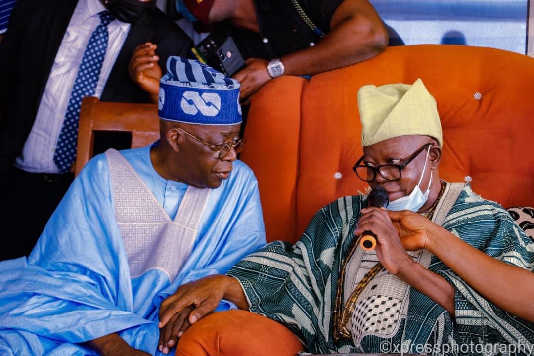 You are currently viewing VANGUARD NEWSPAPER’S CAPTION MISREPRESENTS TINUBU, WHAT ASIWAJU SAID IS- ‘IF YOU DECIDE TO WRESTLE WITH A PIG, YOU MUST BE READY TO GET DIRTY’