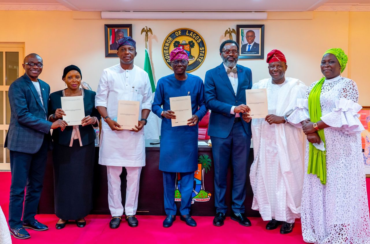 Read more about the article <em>Sanwo-Olu signs bills establishing additional two universities in Lagos</em>