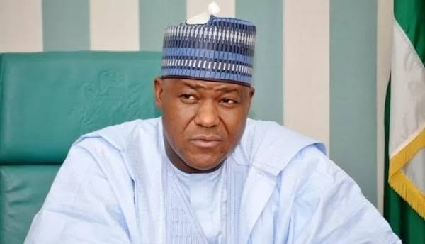 Read more about the article Dogara’s stinking hypocrisy