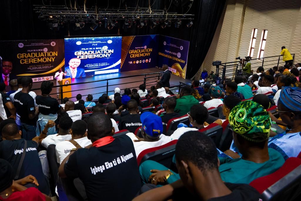 You are currently viewing RoadToAMAA: Sanwo-Olu promises to support AFA graduands with grants