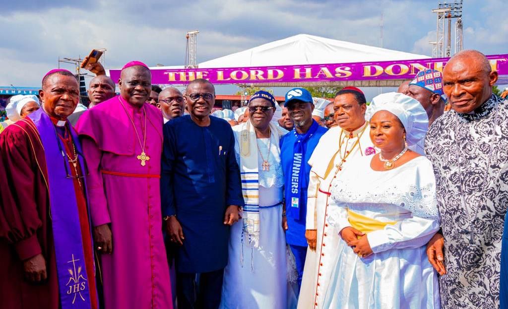 Read more about the article <strong>GENUINE ACTIONS MUST COMPLETE OUR PRAYERS FOR PEACE, POLITICAL STABILITY – SANWO-OLU</strong>