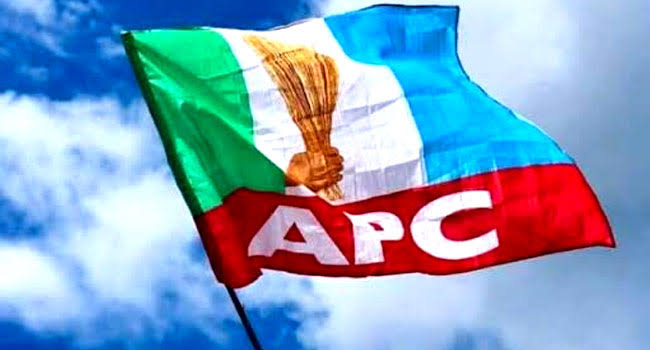 Read more about the article APC PRESIDENTIAL CAMPAIGN COUNCIL DISOWNS STATEMENT IN CIRCULATION ON APOLOGY TO FORMER GOVERNOR DONALD DUKE