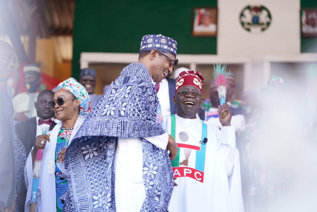 Read more about the article Buhari, Adamu, Tinubu flag off APC presidential campaign in Jos