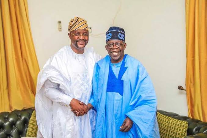 Read more about the article Tinubu Hails Sports Minister, Sunday Dare on Daura’s chieftaincy title