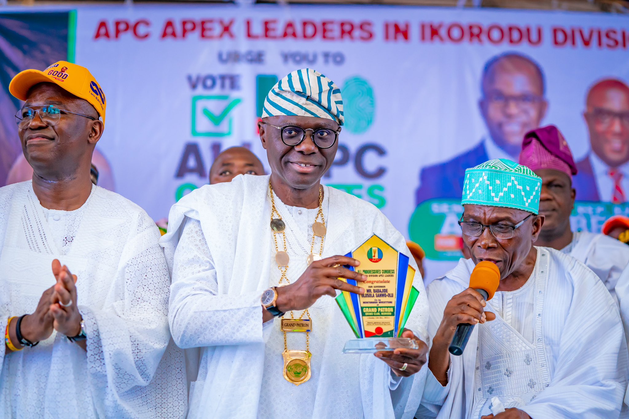 You are currently viewing <strong>2023: WE’LL SUPPORT YOUR RE-ELECTION, AYANGBUREN, IKORODU LEADERS ASSURE SANWO-OLU </strong>