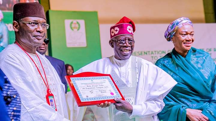 Read more about the article Nigerians reaffirm choice of Tinubu with solidarity march, express readiness to defend mandate