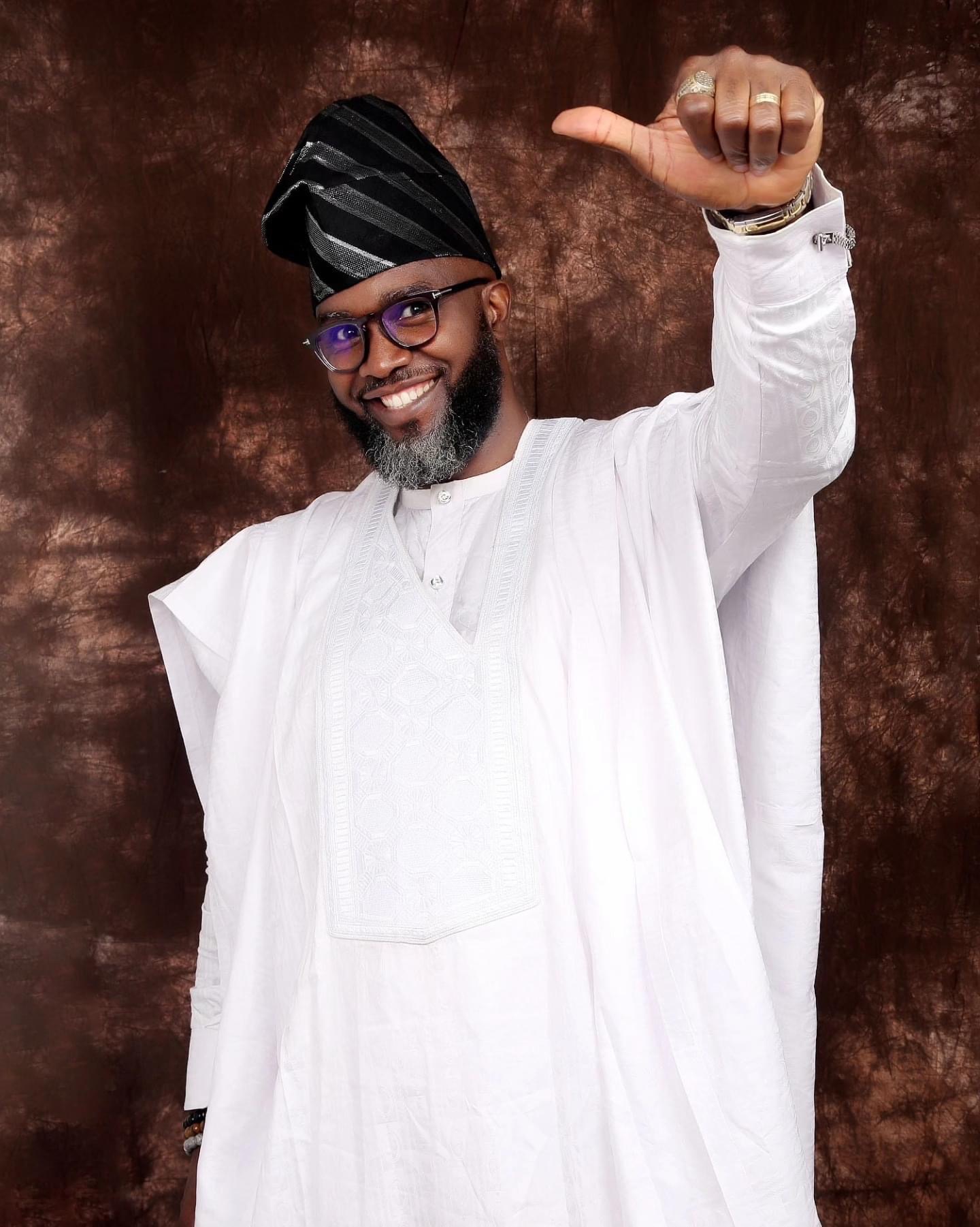Read more about the article President-elect Tinubu salutes APC loyalist, Ayo Oyalowo, at 50