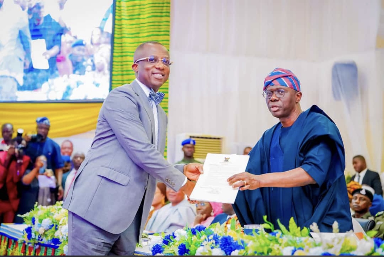 Read more about the article SANWO-OLU SWEARS IN WAHAB, ABAYOMI, OMOTOSO, TOKE-BENSON 34 OTHER CABINET MEMBERS