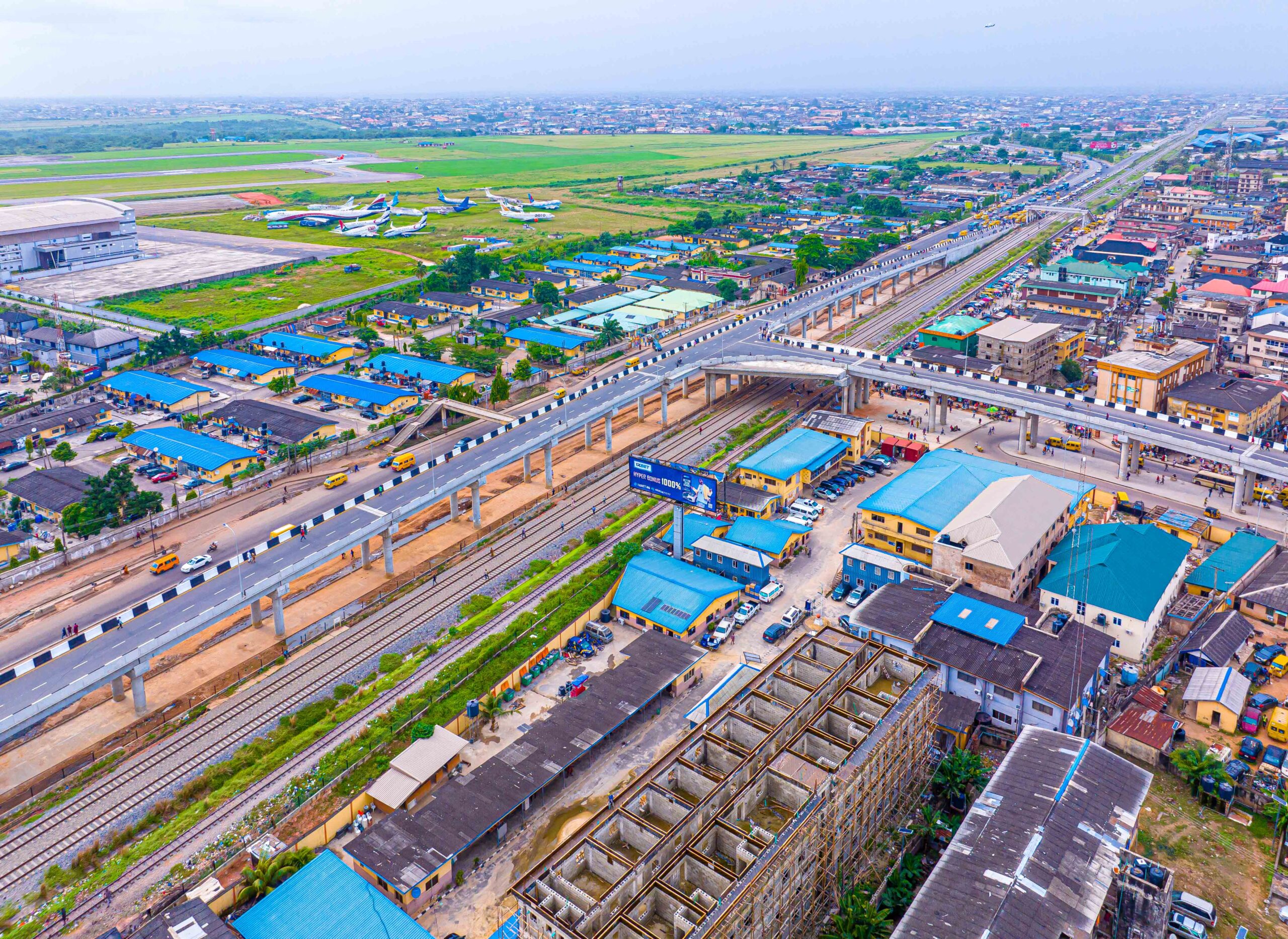 Read more about the article SANWO-OLU OPENS IKEJA RED LINE FLYOVER TO TRAFFIC