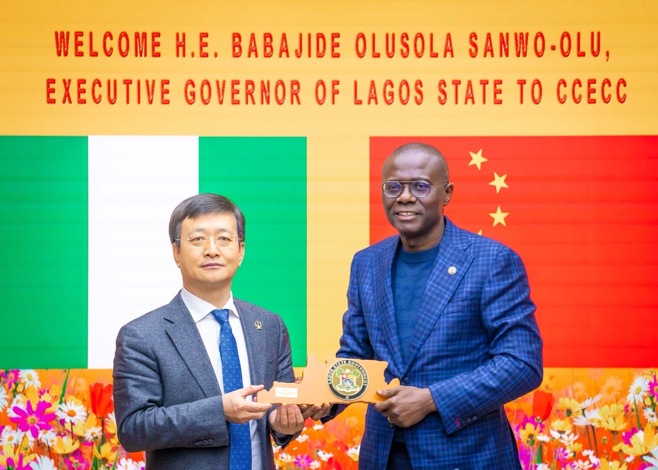 You are currently viewing Sanwo-Olu: Red Line Rail project is set for commissioning