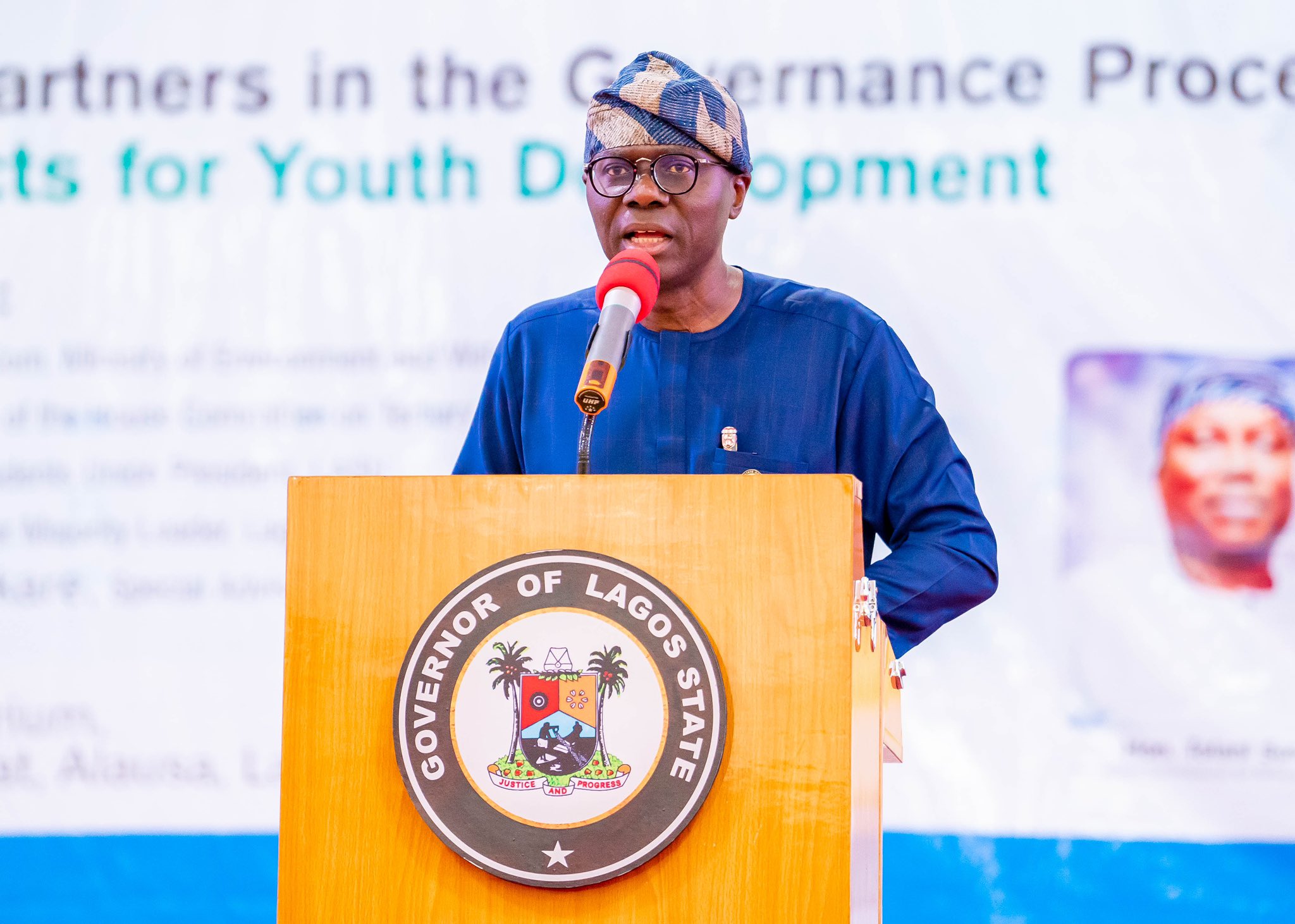 You are currently viewing SANWO-OLU HAILS PEACEFUL PROTEST IN LAGOS, CALLS FOR NORMALCY