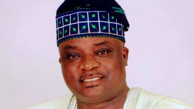 Read more about the article OMODEWU’S DEATH IS A GREAT LOSS TO NIGERIA-Senator Buhari mourned Oyo APC Chairman