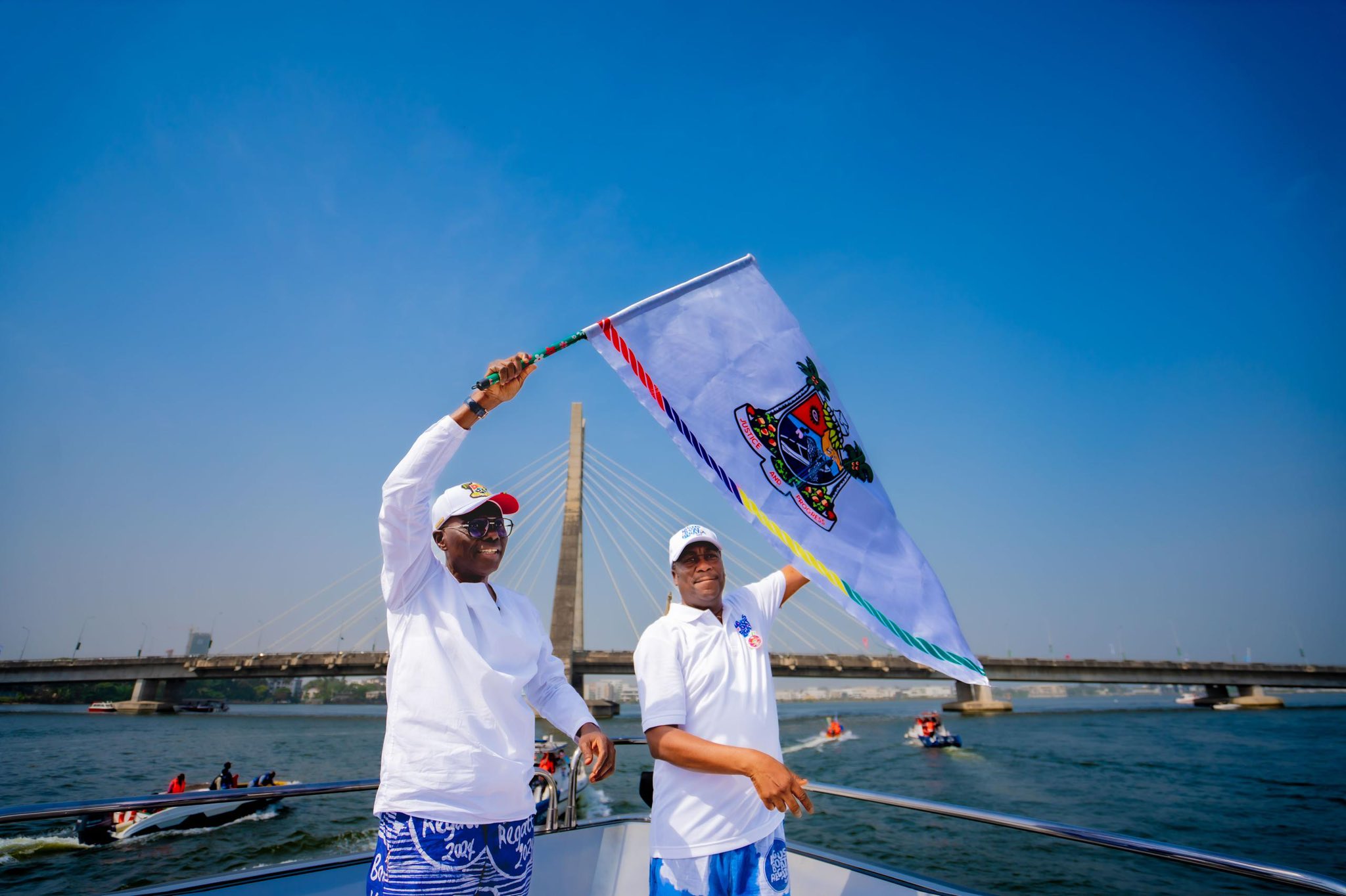 You are currently viewing LAGOS WILL EXPLORE MORE TOURISM OPPORTUNITIES ON WATERWAYS, SAYS SANWO-OLU