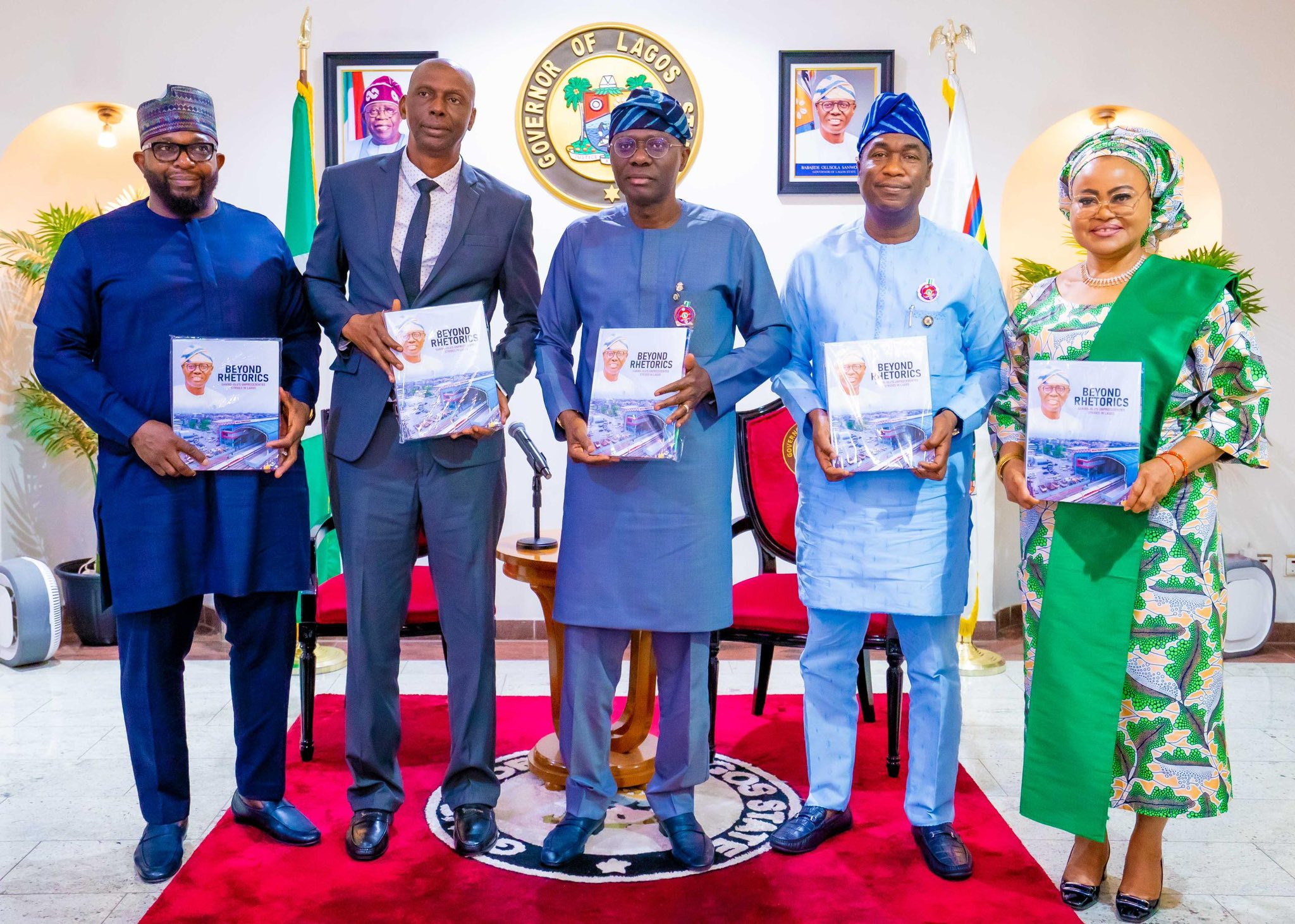 You are currently viewing SANWO-OLU GREETS LAGOS AT CHRISTMAS, ASSURES RESIDENTS OF BETTER 2025 