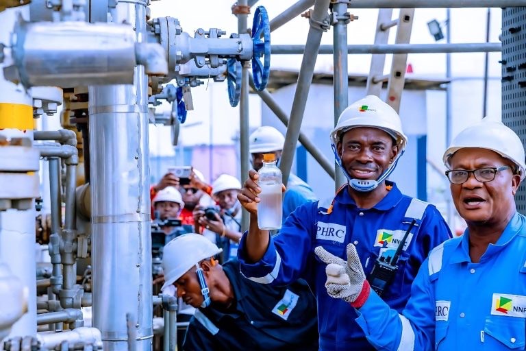 Read more about the article Stop the Rumour, the Port Harcourt Refinery is working! …Peter Obi Commends the NNPCL for reviving the refinery 