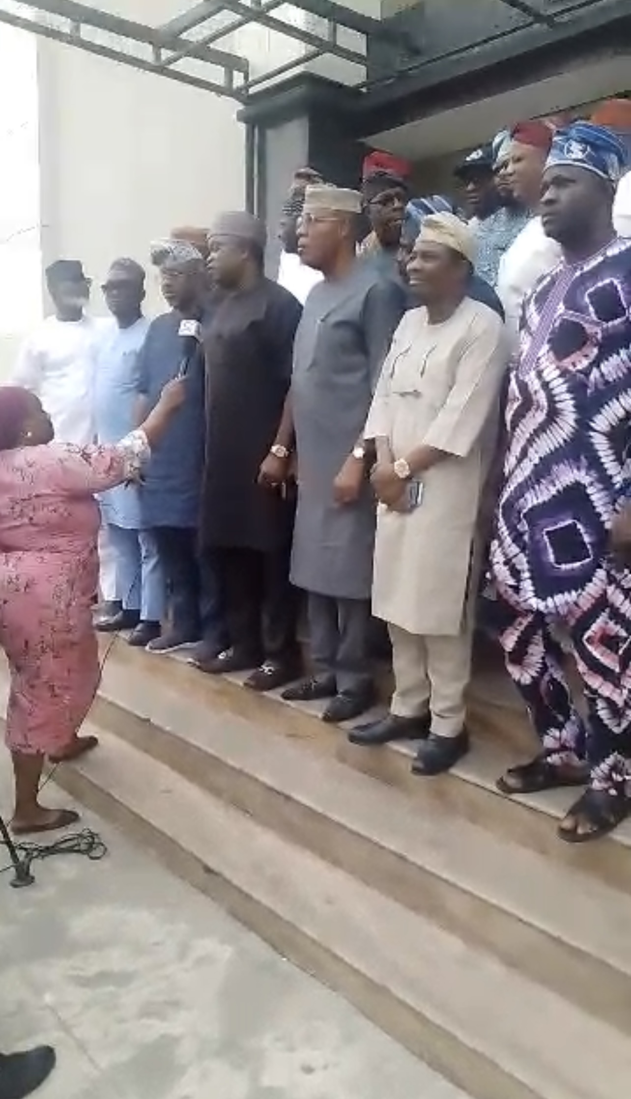 Read more about the article Video : Rep. Tobun Abiodun, APC-Epe I, Addresses the Press After Impeachment of Rt. Hon. Mudashiru Obasa