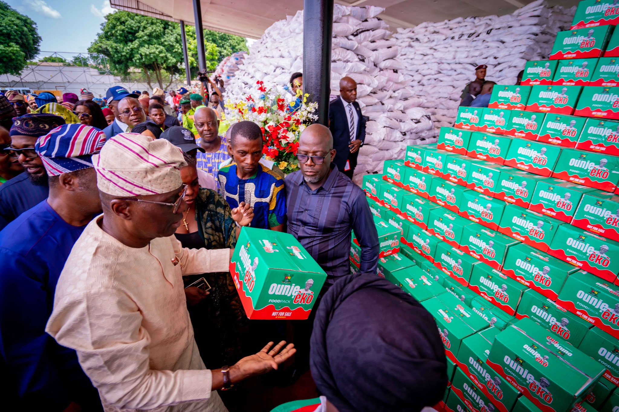 You are currently viewing Boosting food security: Sanwo-Olu’s N500m intervention fund teaches how to feed 