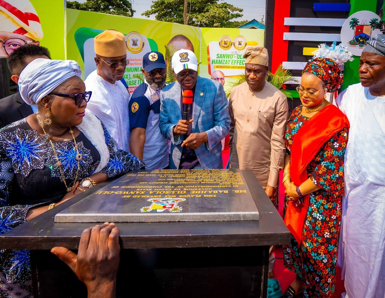 You are currently viewing SANWO-OLU OPENS FOUR NEWLY UPGRADED ROADS IN AMUWO ODOFIN 