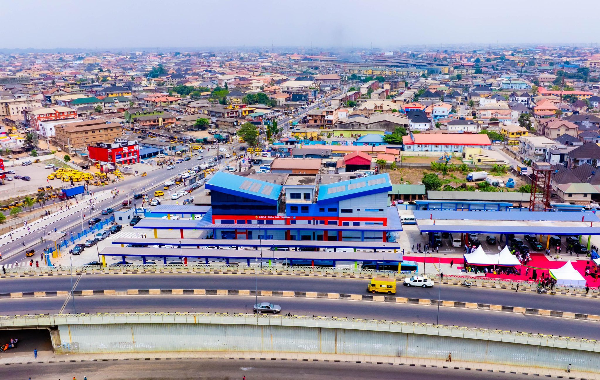 Read more about the article SANWO-OLU INAUGURATES NEW BUS STATION IN ABULE EGBA 