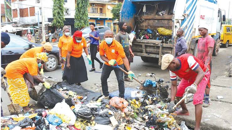 Read more about the article Lagos’ Sanitation Renaissance: Environment Vision in Action