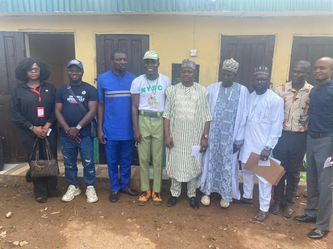 You are currently viewing FlowFM Supports Corps Member Ceejay in Commissioning Four-Block Toilet and Shower Facility in Onikanga Village