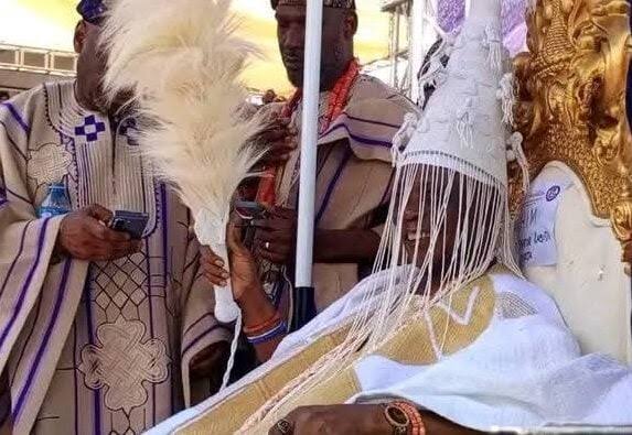 You are currently viewing Senator Ladoja: The Uncommon Olubadan